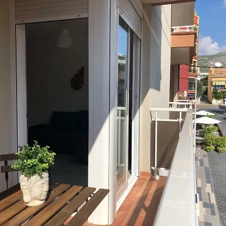 Lovely Apartment Beside The Alcossebre Beach Exterior photo